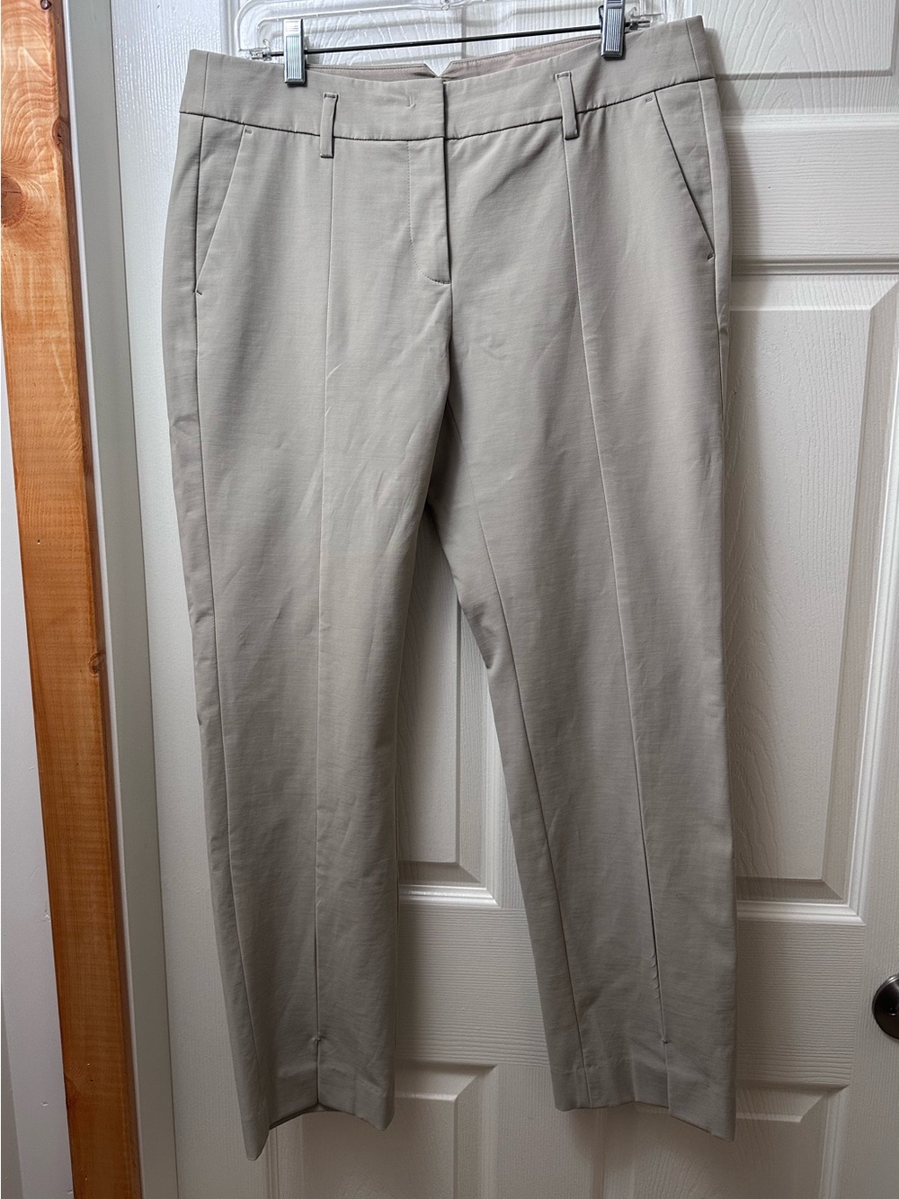 Luisa Cerano Tapered Ankle Length Pants Size 10